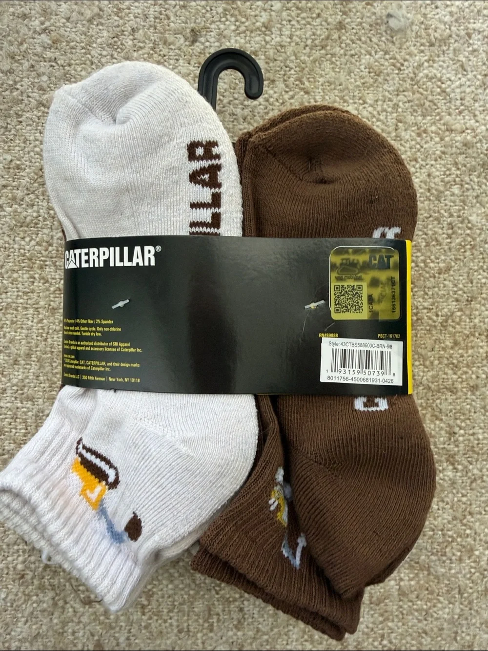 Caterpillar Kids Cushioned Quarter Socks - White & Tan with Machine Logo